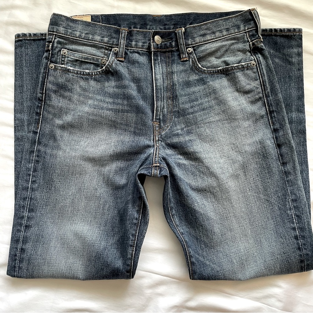Jcrew Washed Blue 770 style men’s jeans Size W31/L30 whiskered Kaihara denim